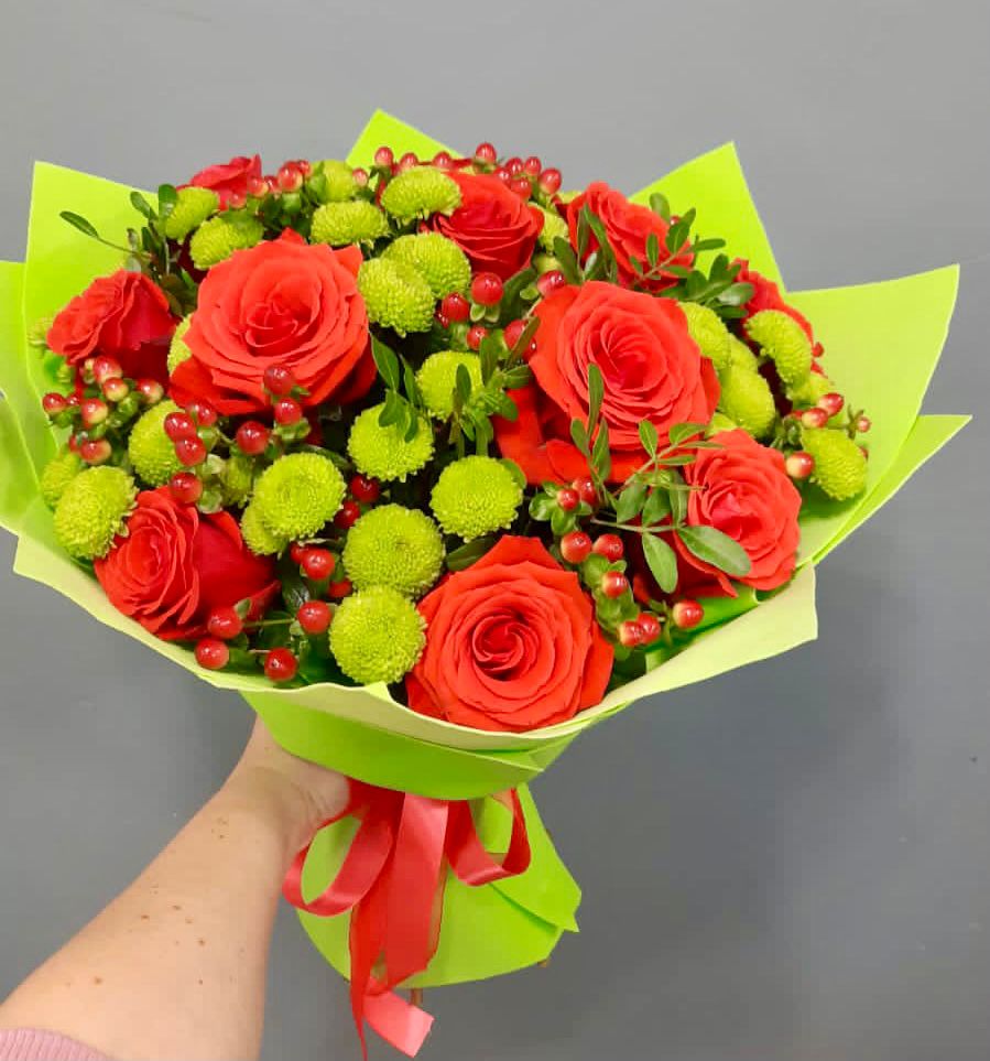 Букет цветов из: Хризантемы и Розы в Перевицкий Торжок