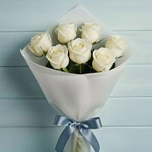 Букет 7 Белых роз Эдлесс Лав в Перевицкий Торжок
