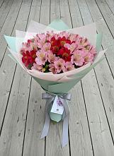 Букет цветов из:  Альстромерии в Перевицкий Торжок