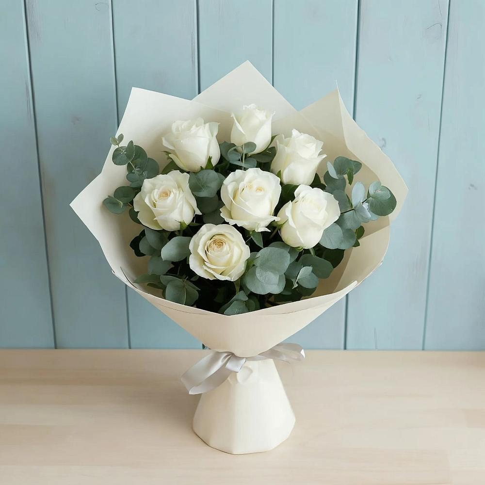 Букет Белые розы в Эвкалипте в Перевицкий Торжок
