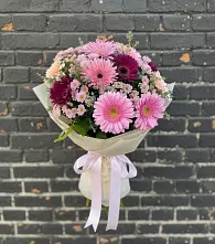 Букет цветов из:  Герберы и Хризантемы в Перевицкий Торжок