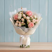 Букет цветов из:  Розы в Перевицкий Торжок