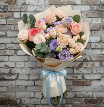 Букет цветов из:  Розы, Лизиантусы и Гвоздики в Перевицкий Торжок